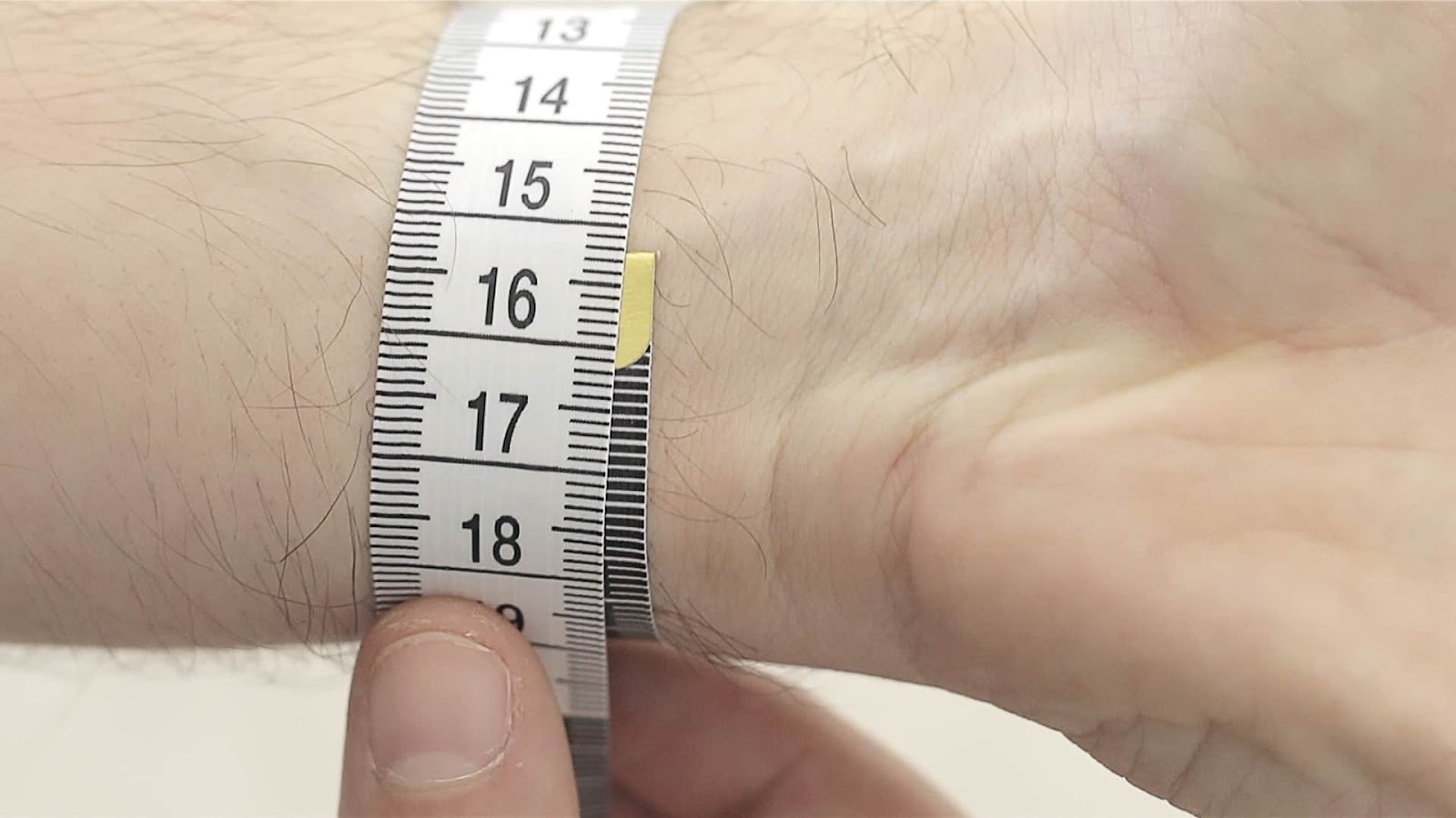 How to measure your wrist circumference with a measuring tape for watch sizing